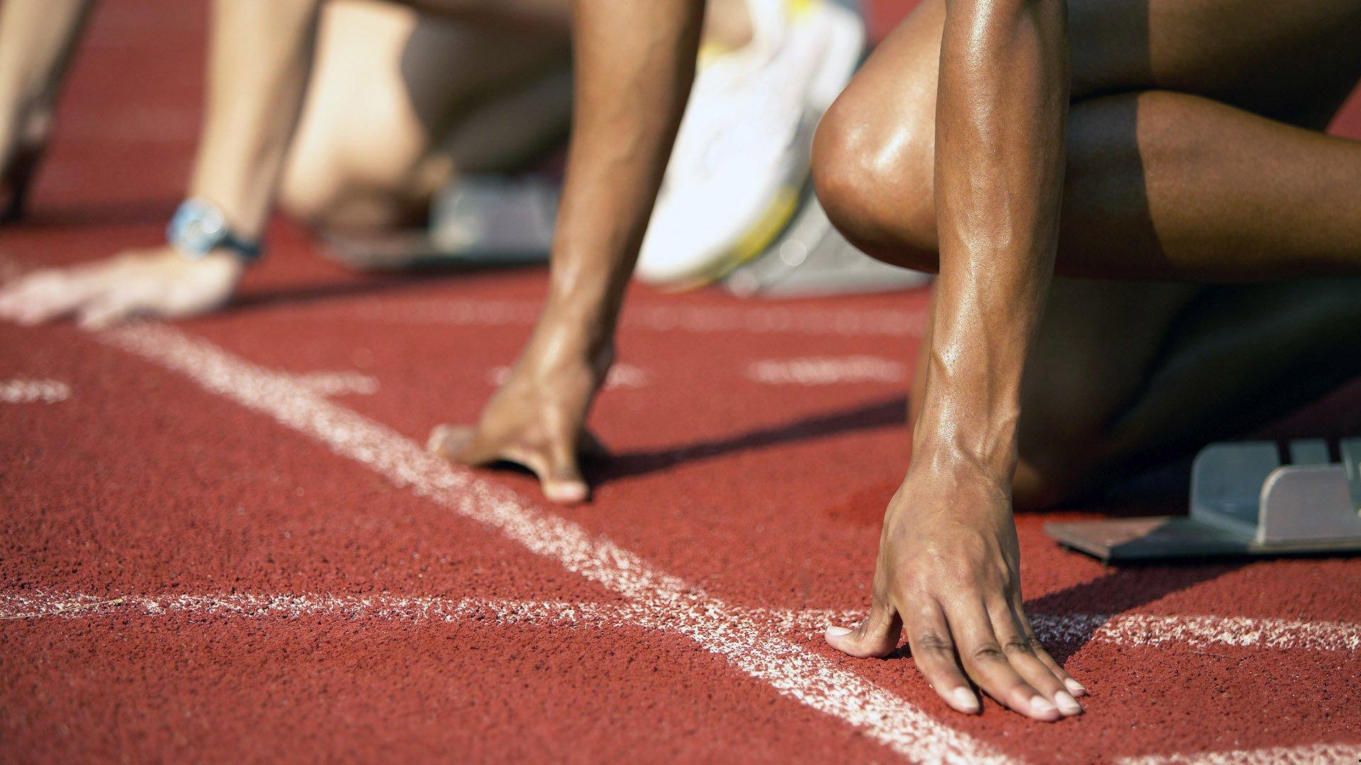 英超拉美射手风云，阿圭罗传奇184球登顶，希门尼斯63球跻身历史第七